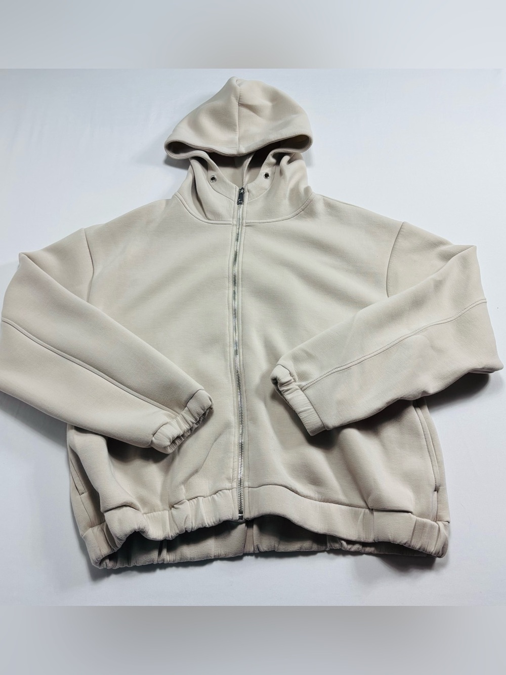 Cozy Neutral Zip-Up Hoodie - Cream
